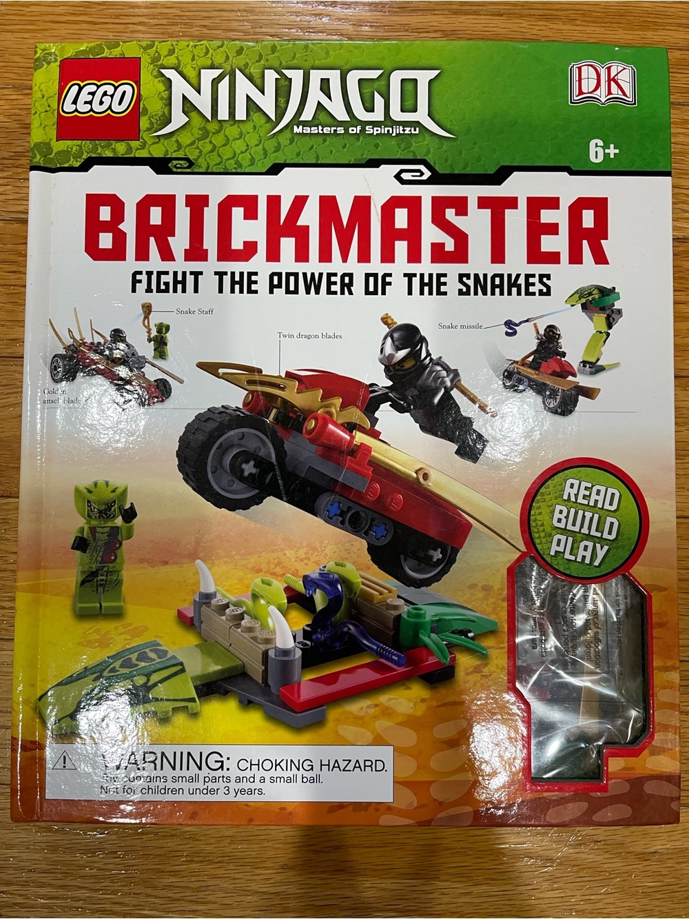 LEGO Ninjago Brickmaster Red, Green & Gold Play Set